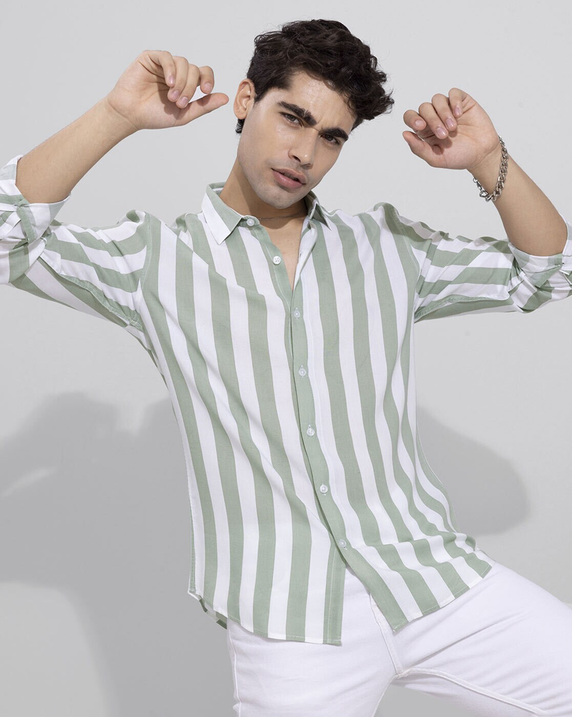 Slim Fit Striped Spread Collar Casual Shirt